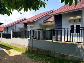 DI JUAL 3 UNIT RUMAH