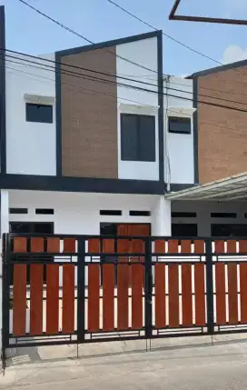 Rumah 2 Lantai Dekat Pintu Tol Pamulang, Ciputat Tangsel