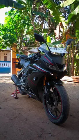 R15 v3 2018 km 17 rb