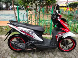 HONDA BEAT FI ECO ISS 2018 pajak panjang/B.dki