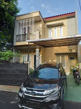Dijual Rumah Cantik di dalam Cluster Eksklusif Pejaten Barat