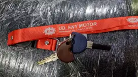 UD ENY MOTOR-VESPA LX 125 2021  SIAP PAKAI