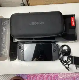 Legion Go Z1 Extreme Like New 100% BNIB