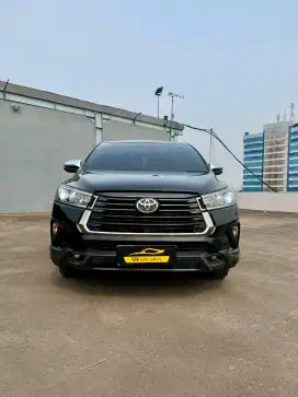 INOVA Venturer diesel at 2022 Hitam