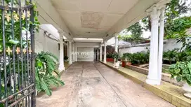 Jual Rumah Lama Terawat di Jl Cipete 7