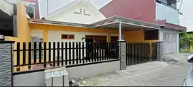 RUMAH LUAS MURAH 1.5LT AREA NGAGEL BRATANG BARATAJAYA TENGAH KOTA
