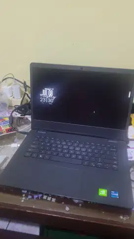 Laptop DELL VOSTRO 3400 Dual VGA Iris Xe dan Nvidia MX330, RAM 16 GB
