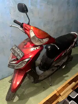 DIJUAL NEGO KERETA YAMAHA MIO.SECEPATNYA