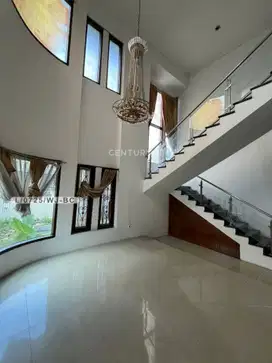 Rumah 2 Lantai Luas Nyaman Siap Huni Di Batununggal Bandung