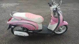 Scoopy PINK 2011