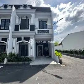 JUAL VILLA JALAN BAKTI LUHUR KOMPLEK THE MARRIOTT-KOTA MEDAN (Irwandi)