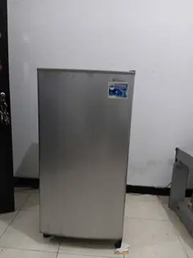 LEMARI ES - PANASONIC SECOND HAND NORMAL