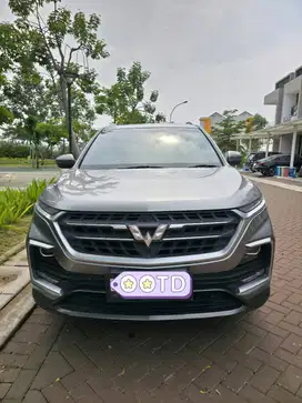 Wuling Almaz 7 Seater 2021 sunroof