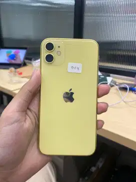 iPhone 11 Yellow 128GB ex-ibox (009)