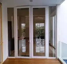 jenis pintu kaca aluminium
