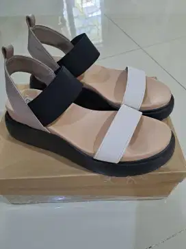 Separu sandal steve madden