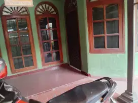 Dijual Rumah Strategis