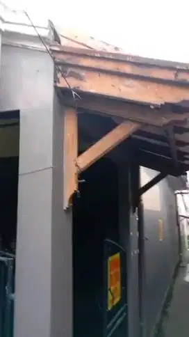 DIJUAL RUMAH 150M DAERAH TANGERANG SELATAN