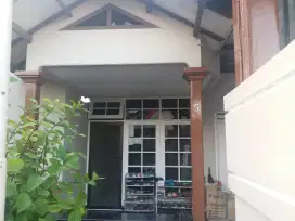 DIJUAL RUMAH! Area Nirwana Executive. Siap pakai & lokasi strategis