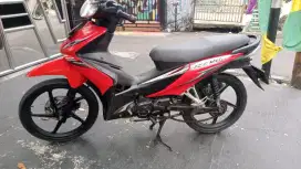 revo cw 2011 mesin standar body mulus bagus