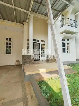 Rumah Luas Tanah Besar di Kota Wisata Cibubur - Harga Super Miring