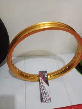 Velg rossi kondisi baru