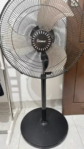 Kipas Angin Cosmos Besi & Kipas Miyako