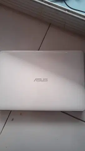 LAPTOP ASUSX455L