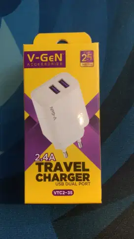 Adaptor Charger V-GeN VTC2-35 2.4A Dual Port USB Travel Charger VGEN
