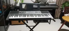 Keyboard Yamaha PSR E353