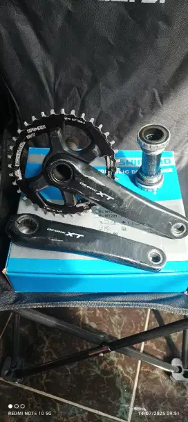 crank set ht2 shimano deore xt m8000 + bb 54
