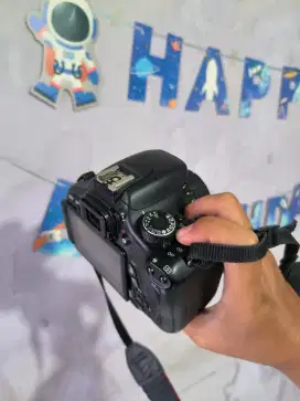 Kamera canon 600D