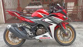Honda CBR 150 tahun 2017. ( Plat A ).