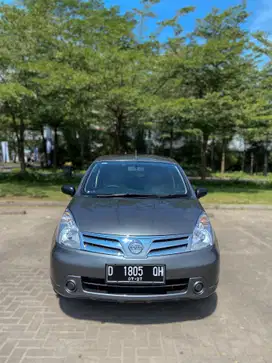 Nissan Grand Livina 1.5 SV at thn 2012