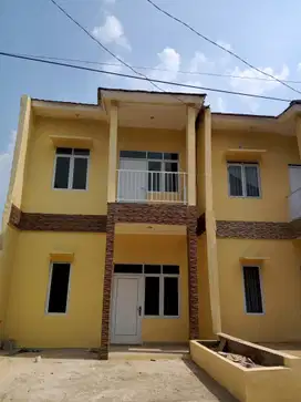 ekslusif rumah 2 lt tersisa 1 unit lagi teristimewa sejagat