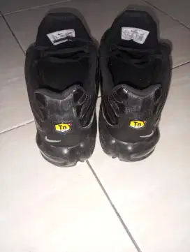 dijual nike tn second