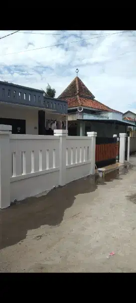 Rumah pribadi tanpa perantara