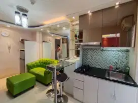 Sewa 2 BR  Apartemen Bassura City 13,5 JT Per 3 Bulan Free Ipl