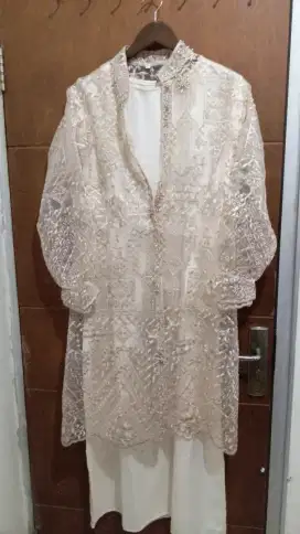 Preloved kebaya