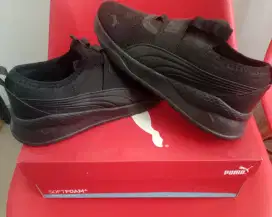 Sepatu merk PUMA size 40
