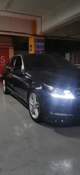 Mercedes-Benz C250 2012 Bensin