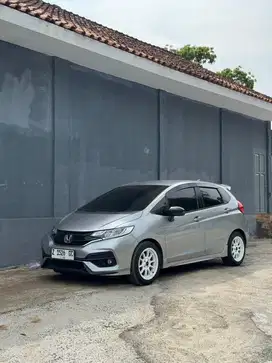 HONDA JAZZ RS Gk5 2019