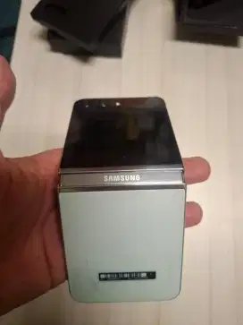 SAMSUNG Z FLIP 5 8/256