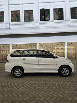 Toyota avanza veloz automatic 2014