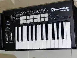 MIDI CONTROLLER NOVATION LAUNCHKEY 25 MK II
