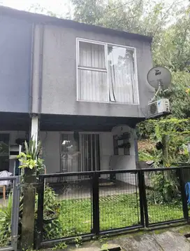 Rumah minimalis siap huni dekat ke dago