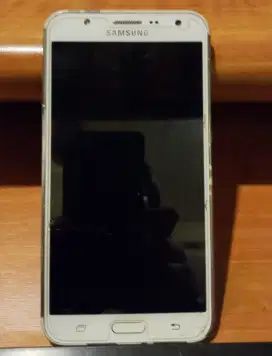 Samsung J7 Prime