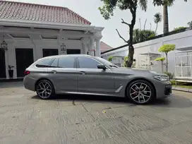 BMW 530i Touring 2022 Bensin