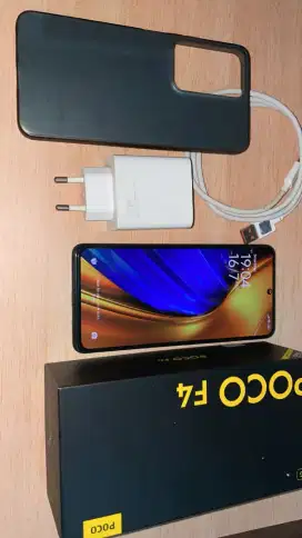 POCO F4 8/256 Fullset Mulus bonus Casing
