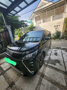 Toyota Voxy 2019 Istimewa